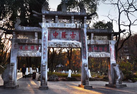 湖北省襄陽(yáng)市十大旅游景點(diǎn)排行榜 襄陽(yáng)有什么好玩的地方