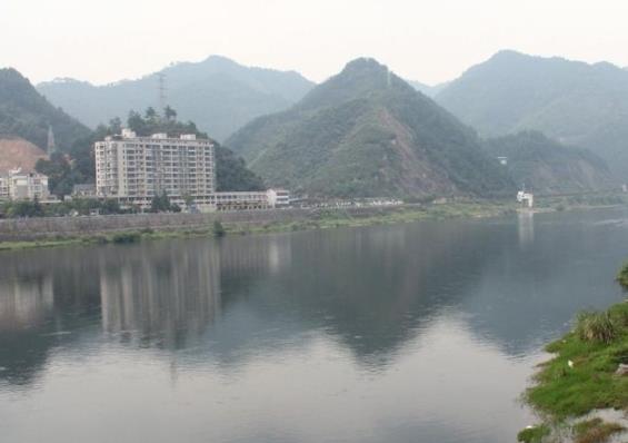 值得和爸媽旅游的十大景點排行 云南大理美得不經(jīng)意卻沁人心脾