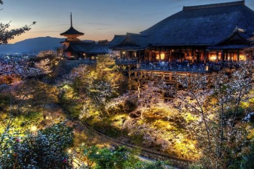 全球十大青春旅行地旅游景點排行 格拉斯是法國香水業的中心