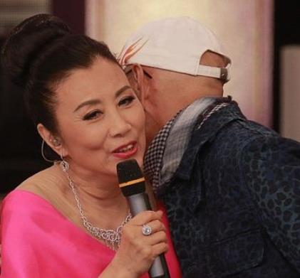盤點娛樂圈十大丁克家庭排行 梁朝偉和劉嘉玲結婚很晚沒有孩子