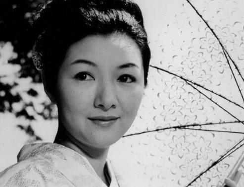 日本史上最美麗的七個女演員排行 吉永小百1945年生于東京都