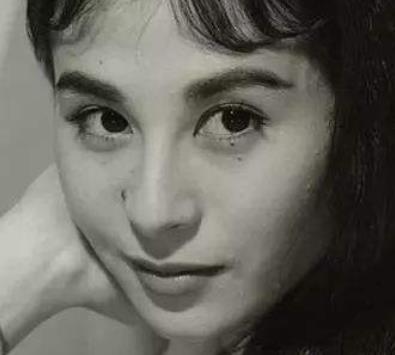 日本史上最美麗的七個女演員排行 吉永小百1945年生于東京都