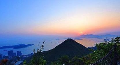香港四大熱門旅游景點旅游排行榜 中環(huán)是香港最富傳統(tǒng)特色的地區(qū)之一