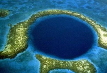 全球危險潛水地潛水冒險 德國U形潛艇殘骸處海平面下近61米的深度