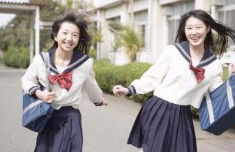 世界各國校服 日本的校服還是時尚潮流的風向標