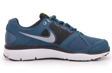 世界運動品牌排名 1972年NIKE公司正式成立