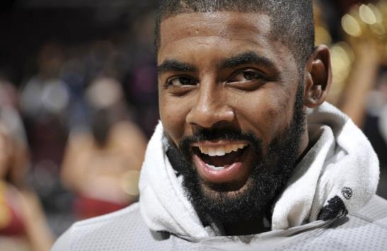 NBA十大迷之微笑 尼克楊成熱門表情包 江湖再無搞笑奧尼爾
