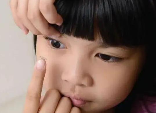 ok鏡如果有氣泡有什么影響?ok鏡有氣泡會損傷眼睛嗎 ok鏡如果有氣泡有什么影響?ok鏡有氣泡會損傷眼睛嗎
