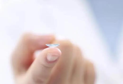 戴ok鏡為什么會產(chǎn)生氣泡?ok鏡有小氣泡一定要摘掉重戴嗎 戴ok鏡為什么會產(chǎn)生氣泡?ok鏡有小氣泡一定要摘掉重戴嗎