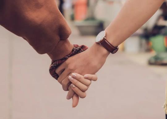 男人說他有兩套房是什么意思?男朋友貸款買房騙我說是全款要分手嗎 男人說他有兩套房是什么意思?男朋友貸款買房騙我說是全款要分手嗎