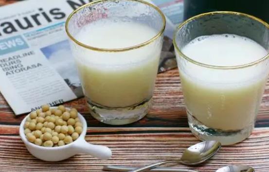 脯乳期可以喝豆漿嗎?脯乳期喝豆漿會回奶嗎? 脯乳期可以喝豆漿嗎?脯乳期喝豆漿會回奶嗎?
