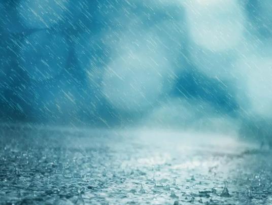 遇到洪水時(shí)來不及撤離應(yīng)該怎么辦?降雨200毫米會水淹車嗎 遇到洪水時(shí)來不及撤離應(yīng)該怎么辦?降雨200毫米會水淹車嗎