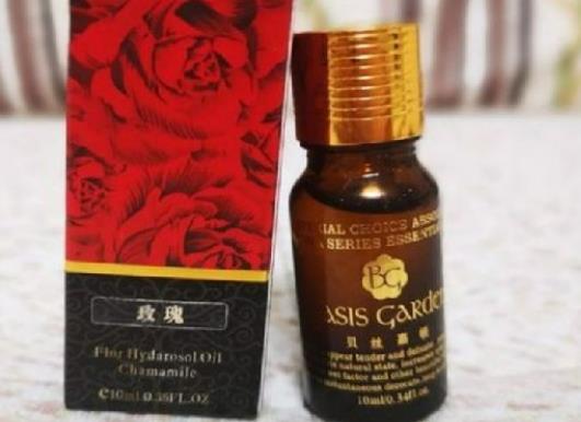 玫瑰精油可以用在眼睛周圍嗎?玫瑰精油可以護發(fā)養(yǎng)發(fā)嗎 玫瑰精油可以用在眼睛周圍嗎?玫瑰精油可以護發(fā)養(yǎng)發(fā)嗎