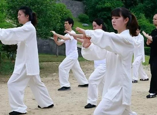 太極拳能預防帕金森嗎?練太極拳只有頭部出汗的原因 太極拳能預防帕金森嗎?練太極拳只有頭部出汗的原因
