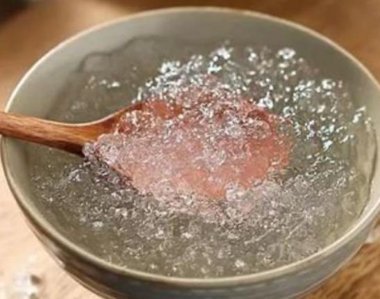 雪燕燉化了還有營養(yǎng)嗎?雪燕和燕窩味道一樣嗎 雪燕燉化了還有營養(yǎng)嗎?雪燕和燕窩味道一樣嗎