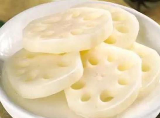 蓮藕煮熟變黑了還能吃嗎?吃蓮藕有哪些危害 蓮藕煮熟變黑了還能吃嗎?吃蓮藕有哪些危害