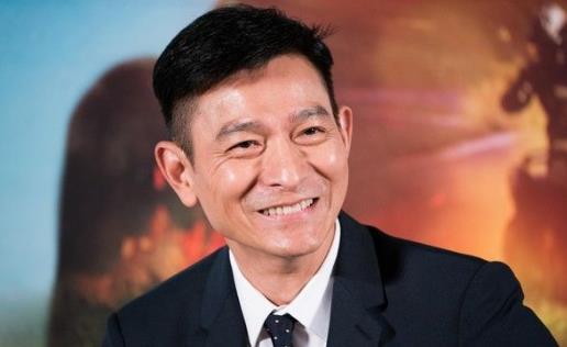 劉德華個人資料簡介 天王劉德華圖片 劉德華演過的電影